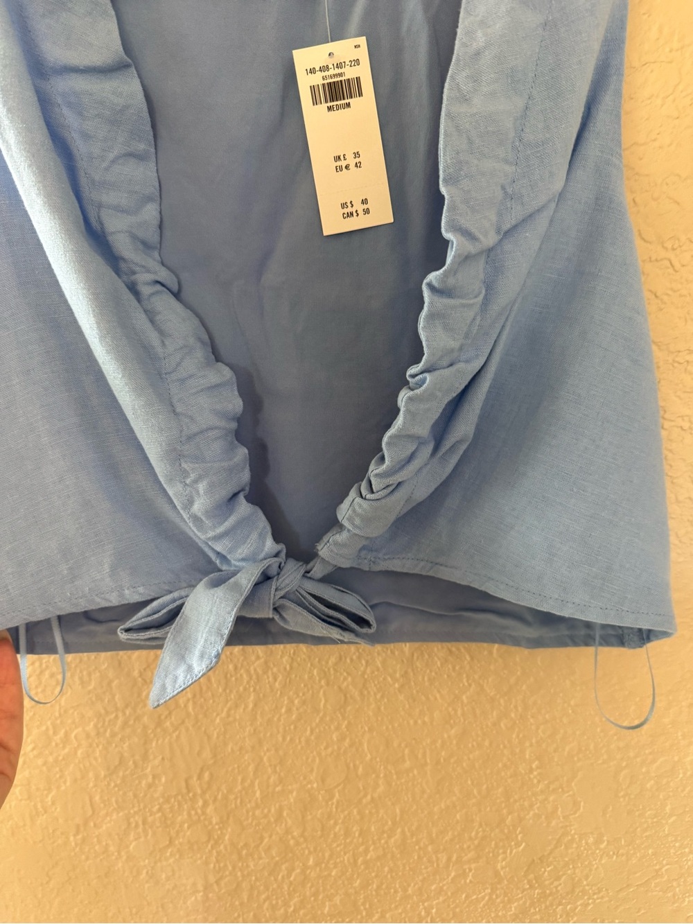 NWT Abercrombie tie top - Picture 5 of 5